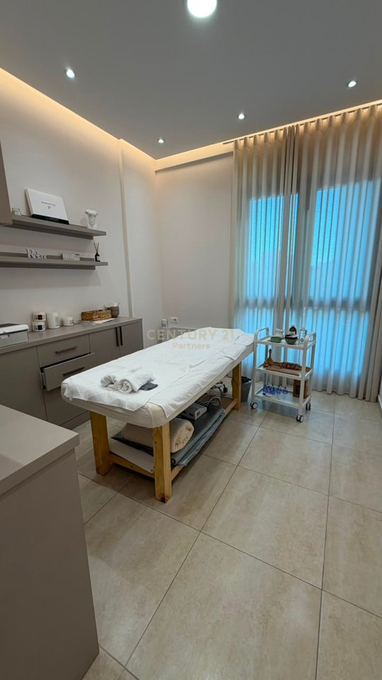 GIVE 2+1+2 APARTMENT FOR RENT FOR OFFICE OR BUSINESS ACTIVITY AT SQUARE 21