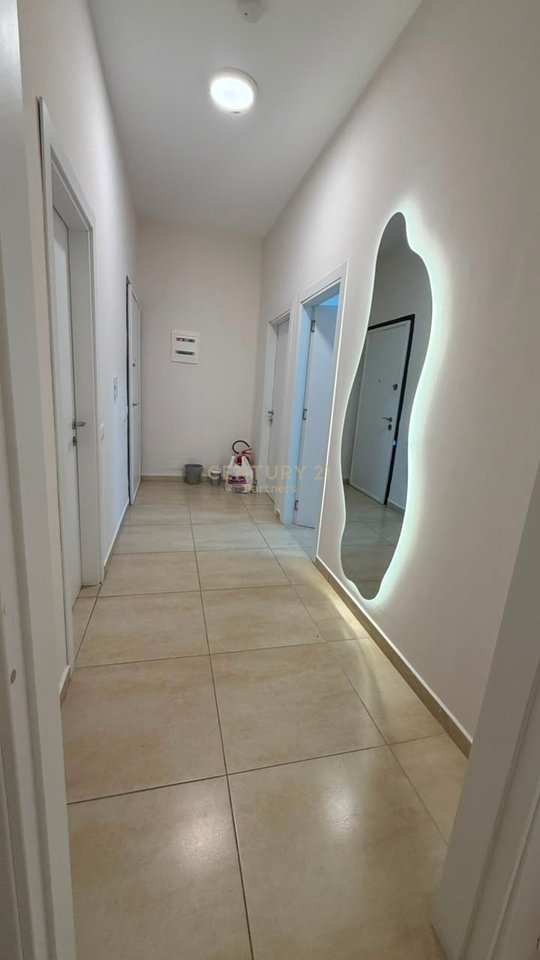 GIVE 2+1+2 APARTMENT FOR RENT FOR OFFICE OR BUSINESS ACTIVITY AT SQUARE 21