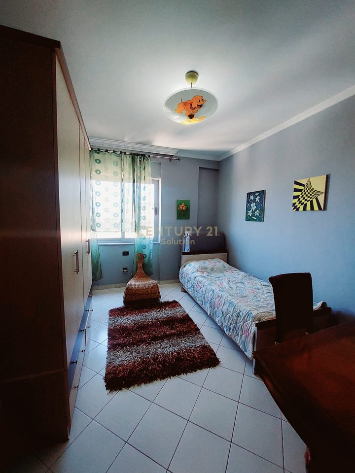 SHESIM APARTAMENT 2+1+2 NË ASTIR