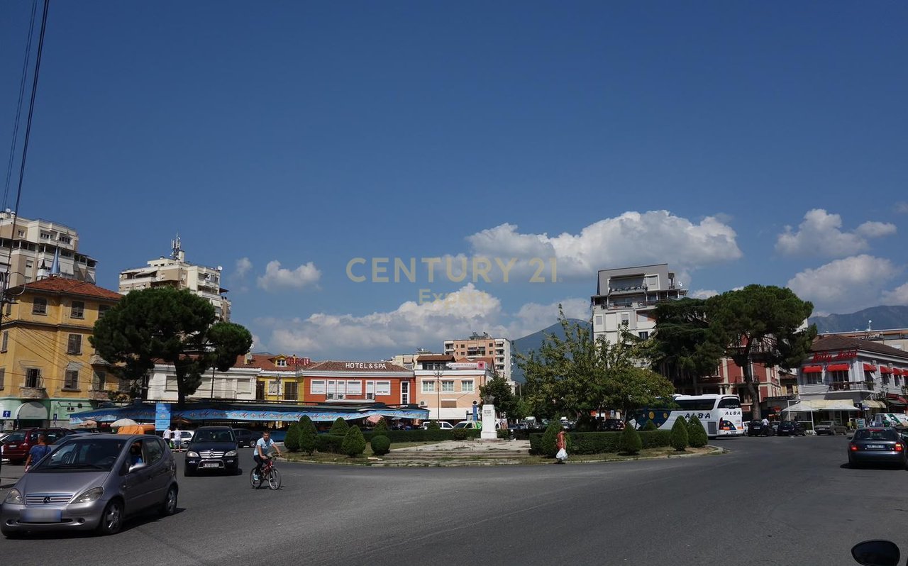 BY THE ROAD, PREMISES FOR RENT NEAR AVNI RUSTEMI SQUARE
