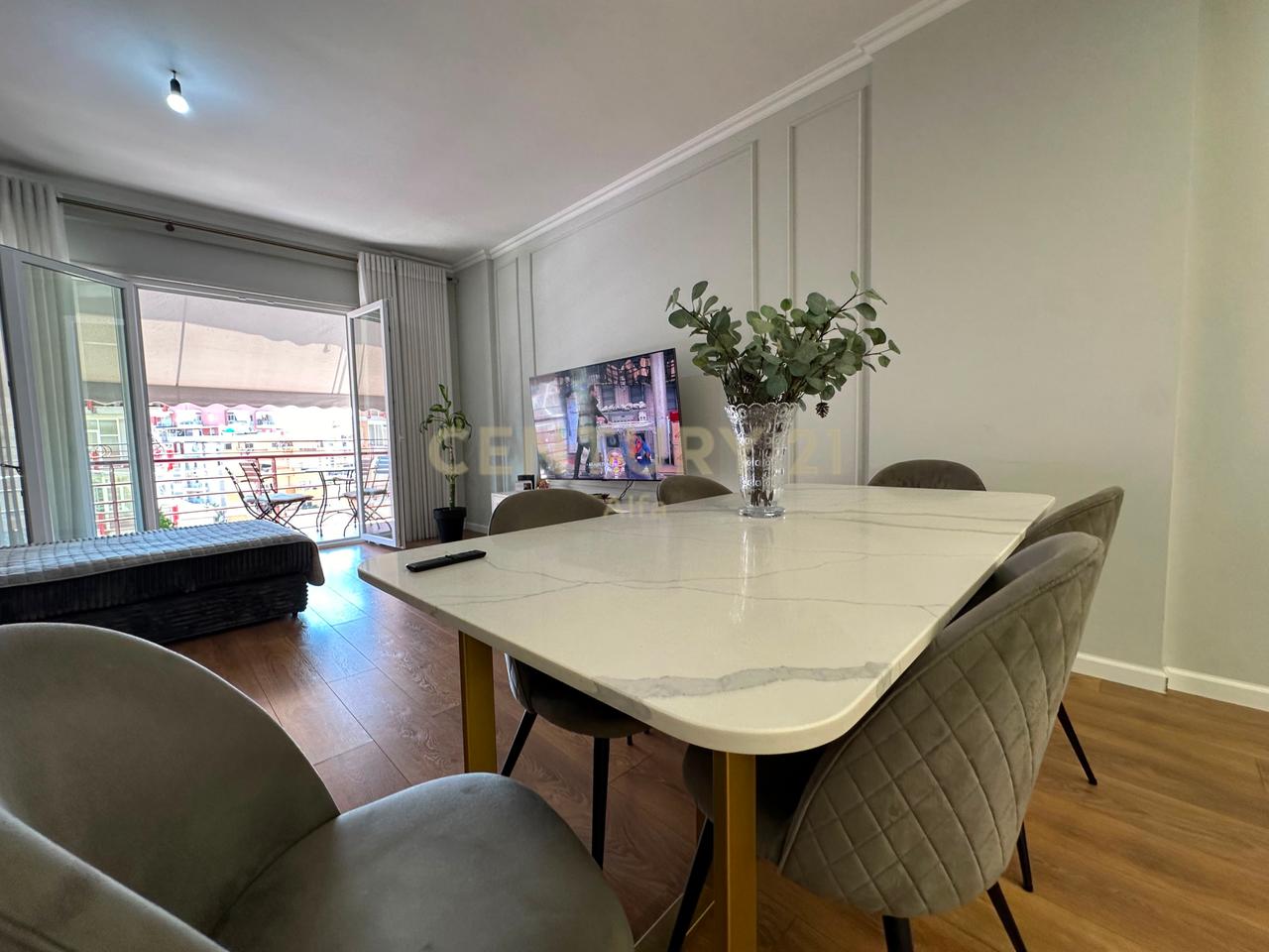 Apartament 2+1+Post Parkimi per Qira ne Don Bosko!