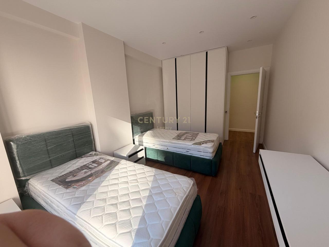 🏡 Apartament 2+1+2 +🅿️ Post Parkimi – 900 €/Muaj