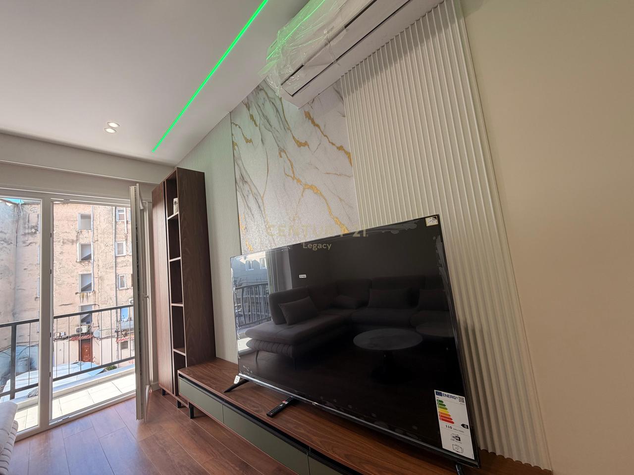 🏡 Apartament 2+1+2 +🅿️ Post Parkimi – 900 €/Muaj