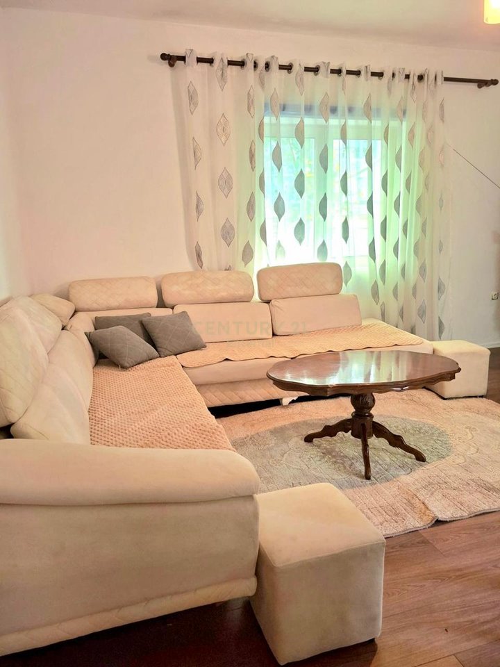 Apartment 2+1 for Rent – Commune of Paris