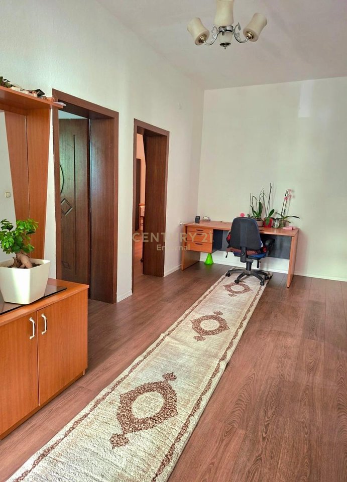 Apartment 2+1 for Rent – Commune of Paris