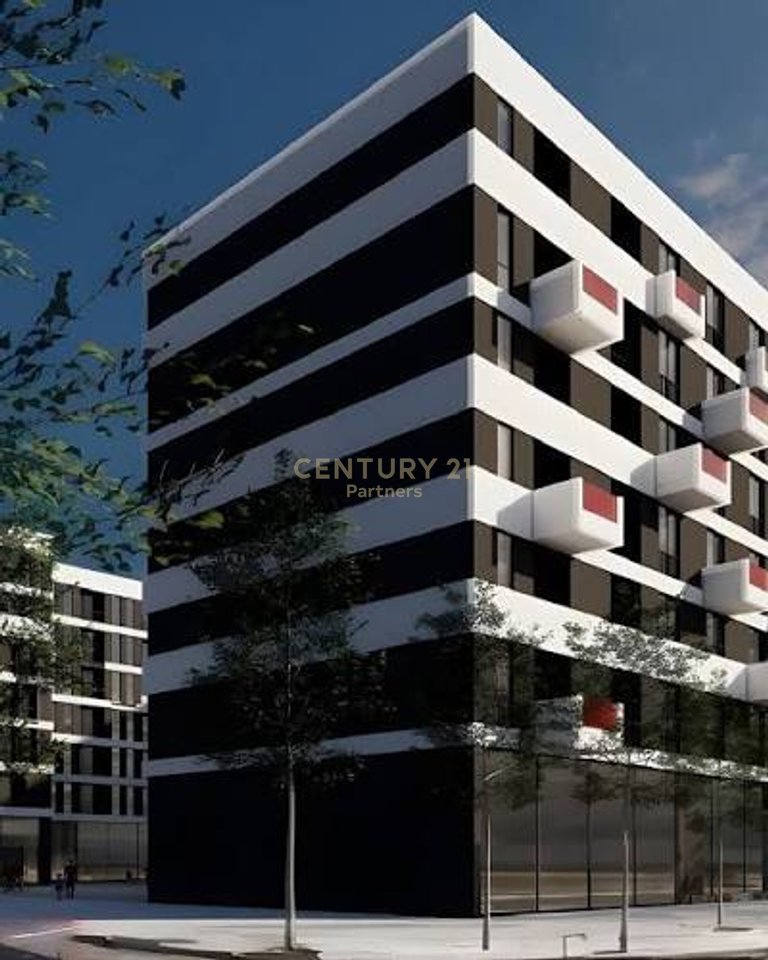 🏡 SHITET APARTAMENT 1+1 NË KAMËZ – NDËRTIM I RI, RRUGË KRYESORE