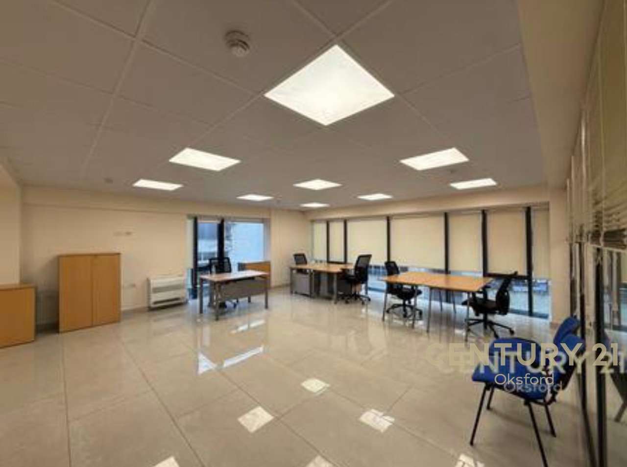 We rent office spaces at the Faculty of Economics!