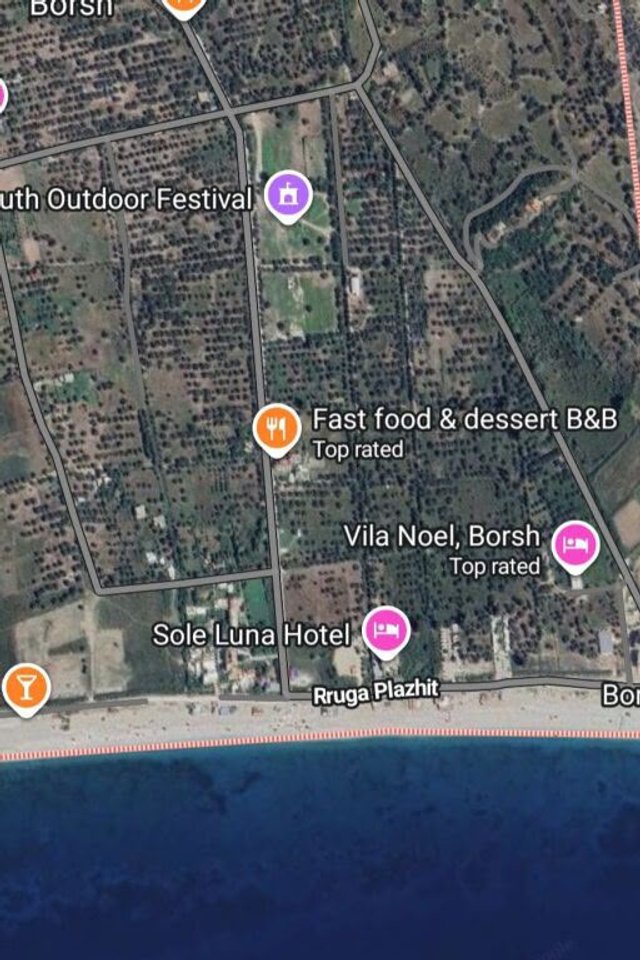 SHITET PRONË NË BORSH – VETËM 400 M NGA DETI!