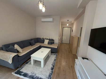 Apartament 1+1 me Qira tek Ish Tregu Elektrik