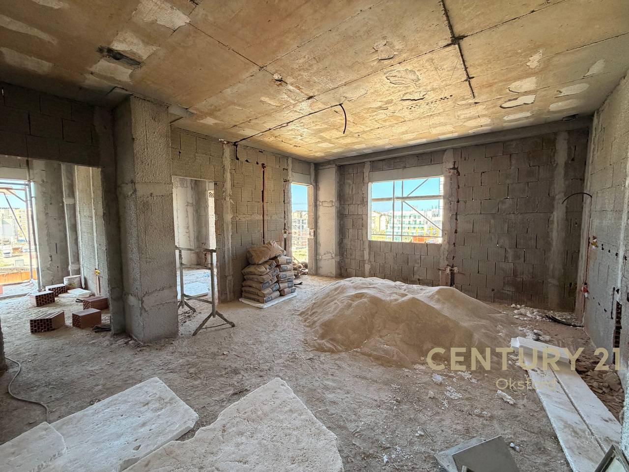 EXCLUSIVE SALE OF 2+1 APARTMENT NEAR THE SEA IN THE AREA OF MALI I ROBIT