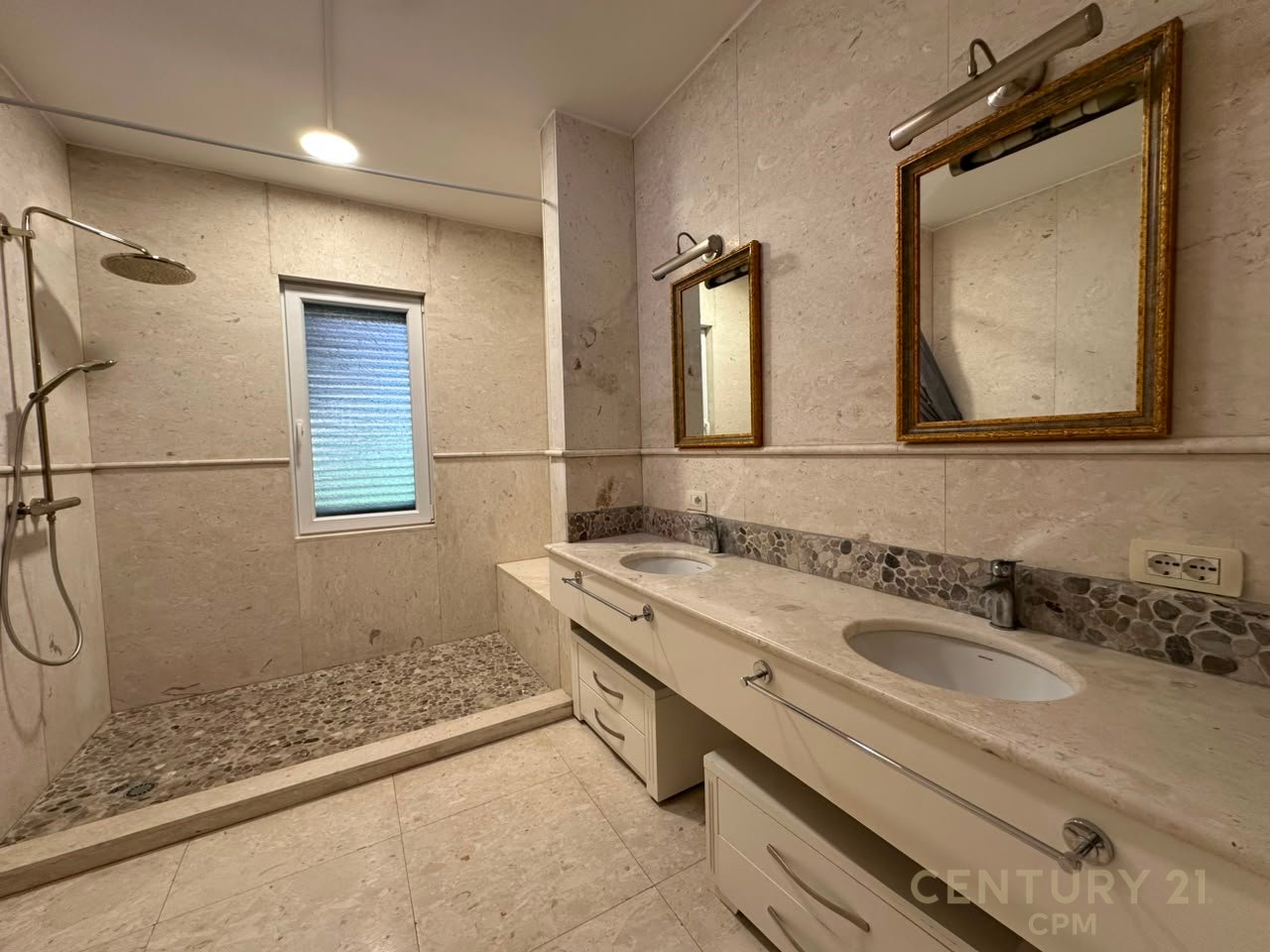 Vile Per Qira Tek Tuscany Villas Prane Teg!
