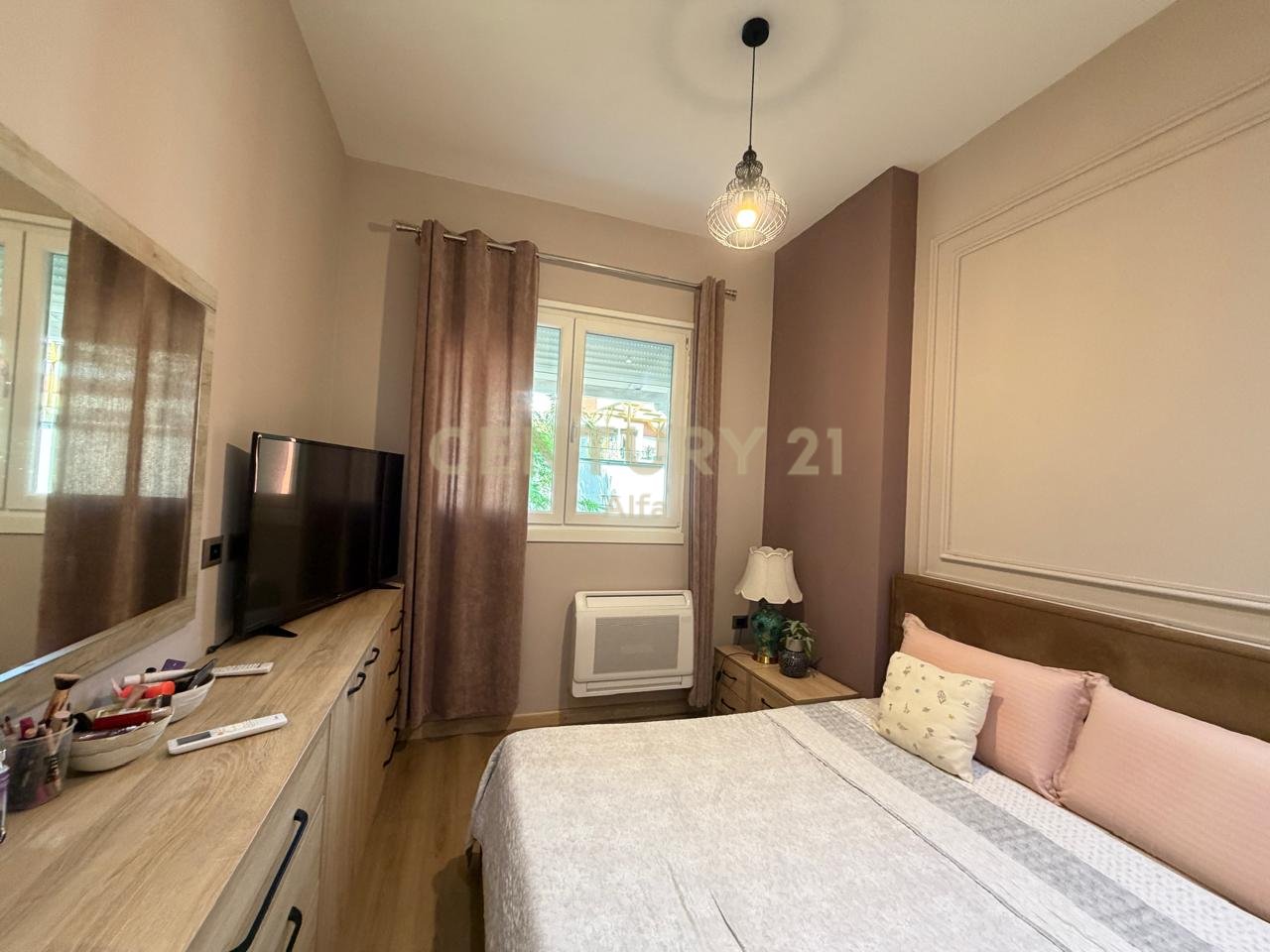 Apartment 2+1 for sale at Dry Lake, Peti Street (not in the upper mountainous area)
