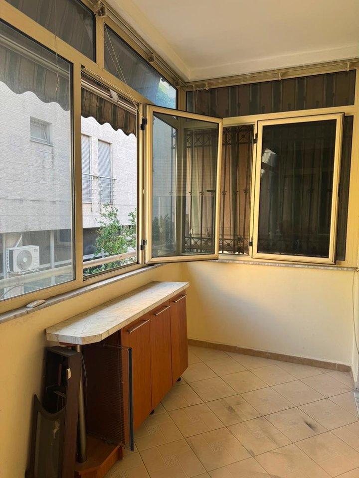 APARTAMENT 1+1 ME QIRA, MINISTRIA E JASHTME