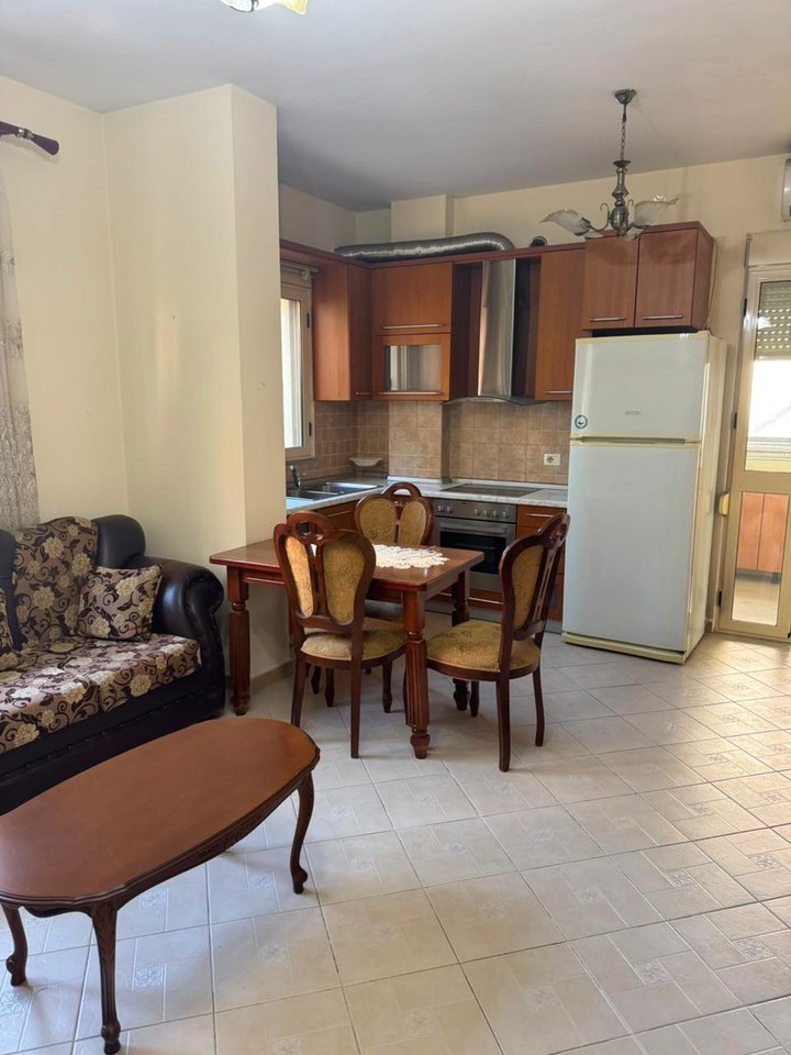APARTAMENT 1+1 ME QIRA, MINISTRIA E JASHTME