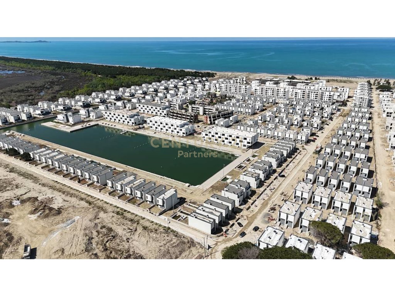 VILË ELITARE PËR SHITJE – TURQUOISE MARINA, GJIRI I LALZIT