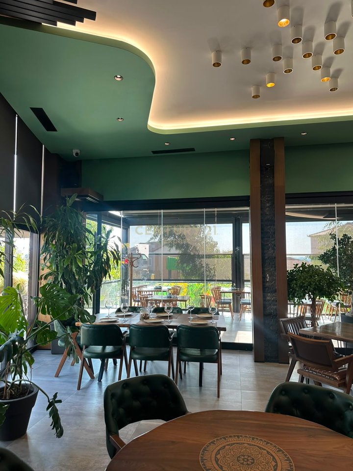 WE RENT A BAR-PIZZERIA IN NEW SAUK, WITH A VIEW OF THE CITY OF TIRANA!!