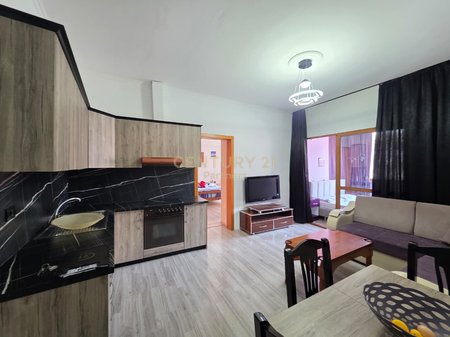 Apartament 2+1 Në Shitje në Kombinat,  - 115,000€ | 72 m²