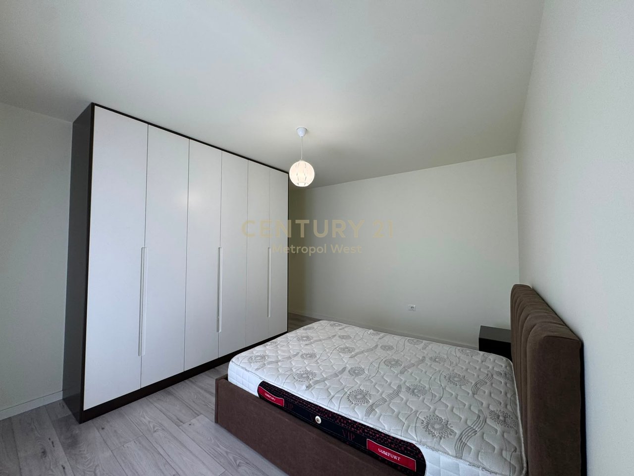Apartment 2+1 for rent on Dritan Hoxha Street, Laprakë