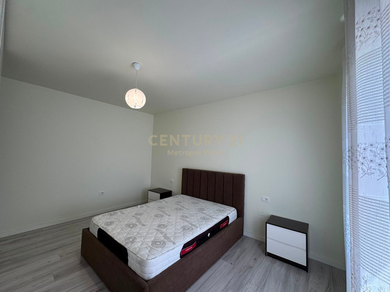 Apartment 2+1 for rent on Dritan Hoxha Street, Laprakë