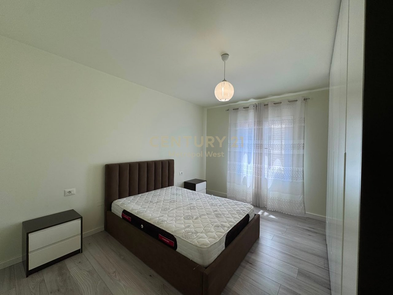 Apartment 2+1 for rent on Dritan Hoxha Street, Laprakë