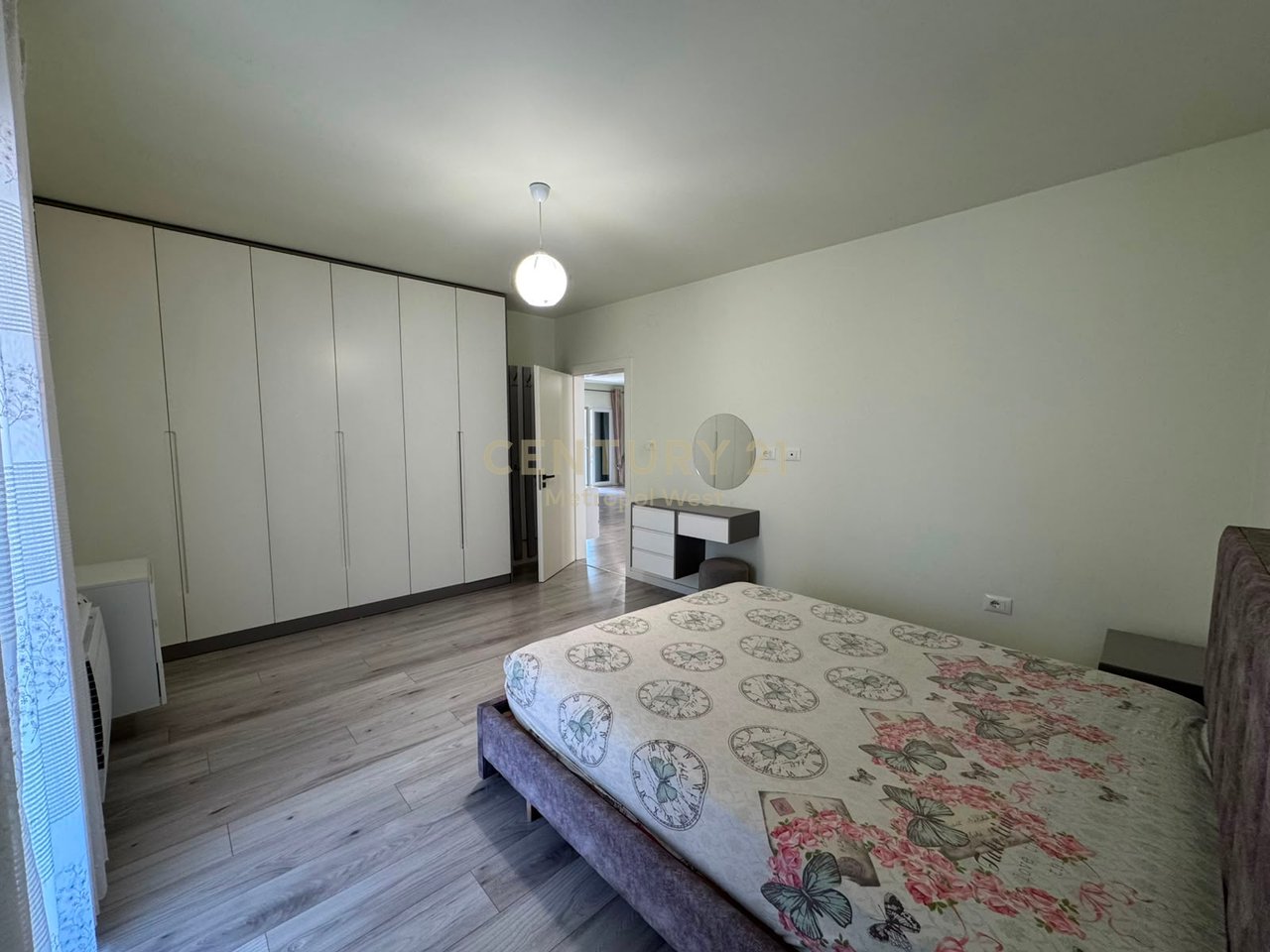 Apartment 2+1 for rent on Dritan Hoxha Street, Laprakë