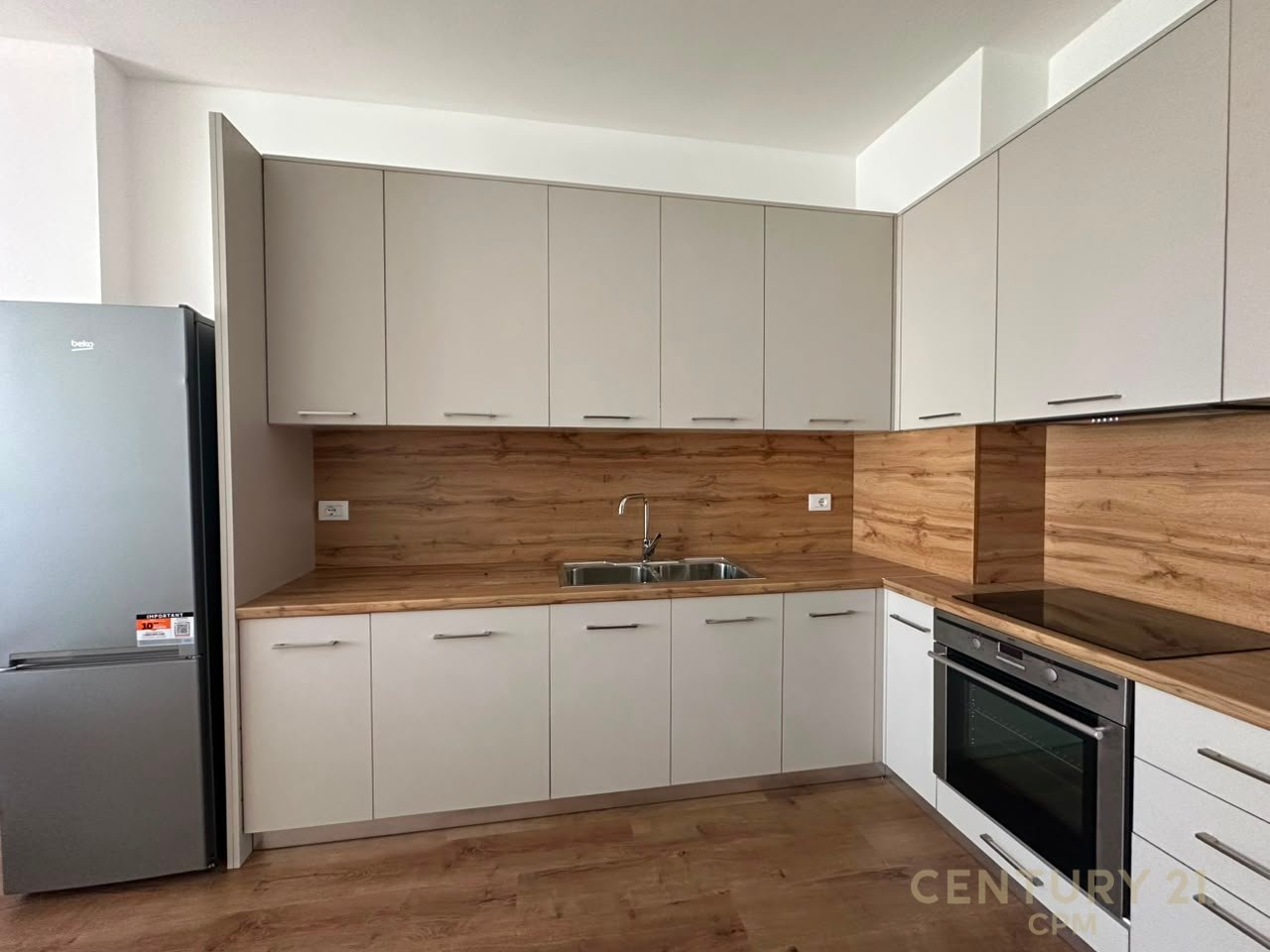 Japim Me Qira Apartament 1+1 Tek Uptown!
