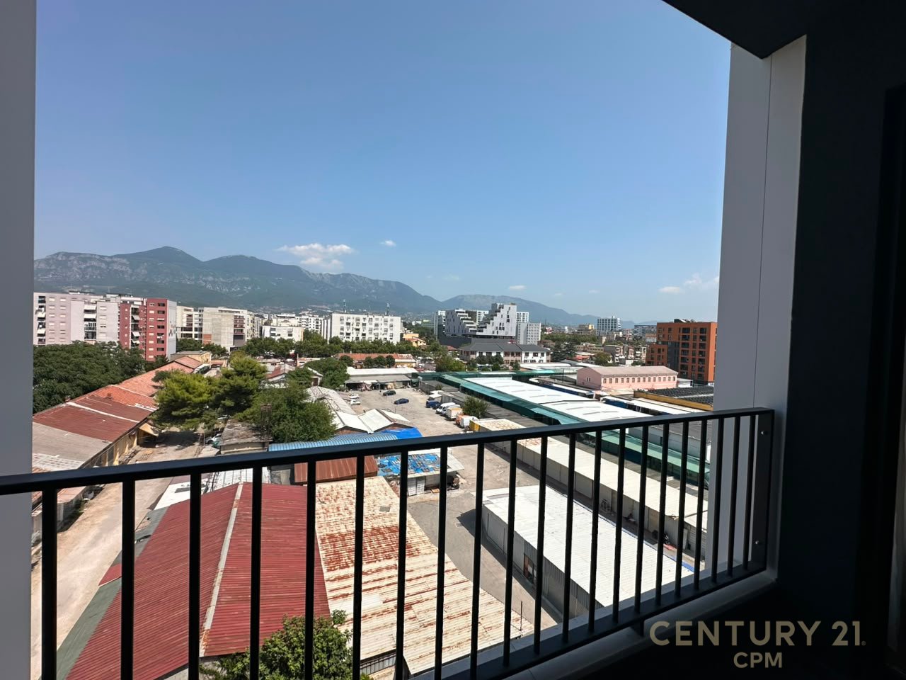Japim Me Qira Apartament 1+1 Tek Uptown!
