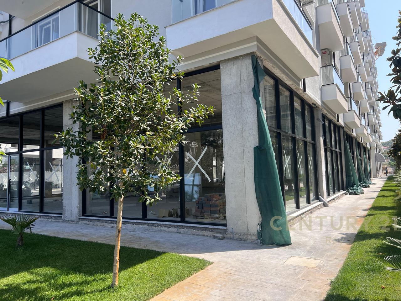 Commercial premises for sale, new construction, Golem!