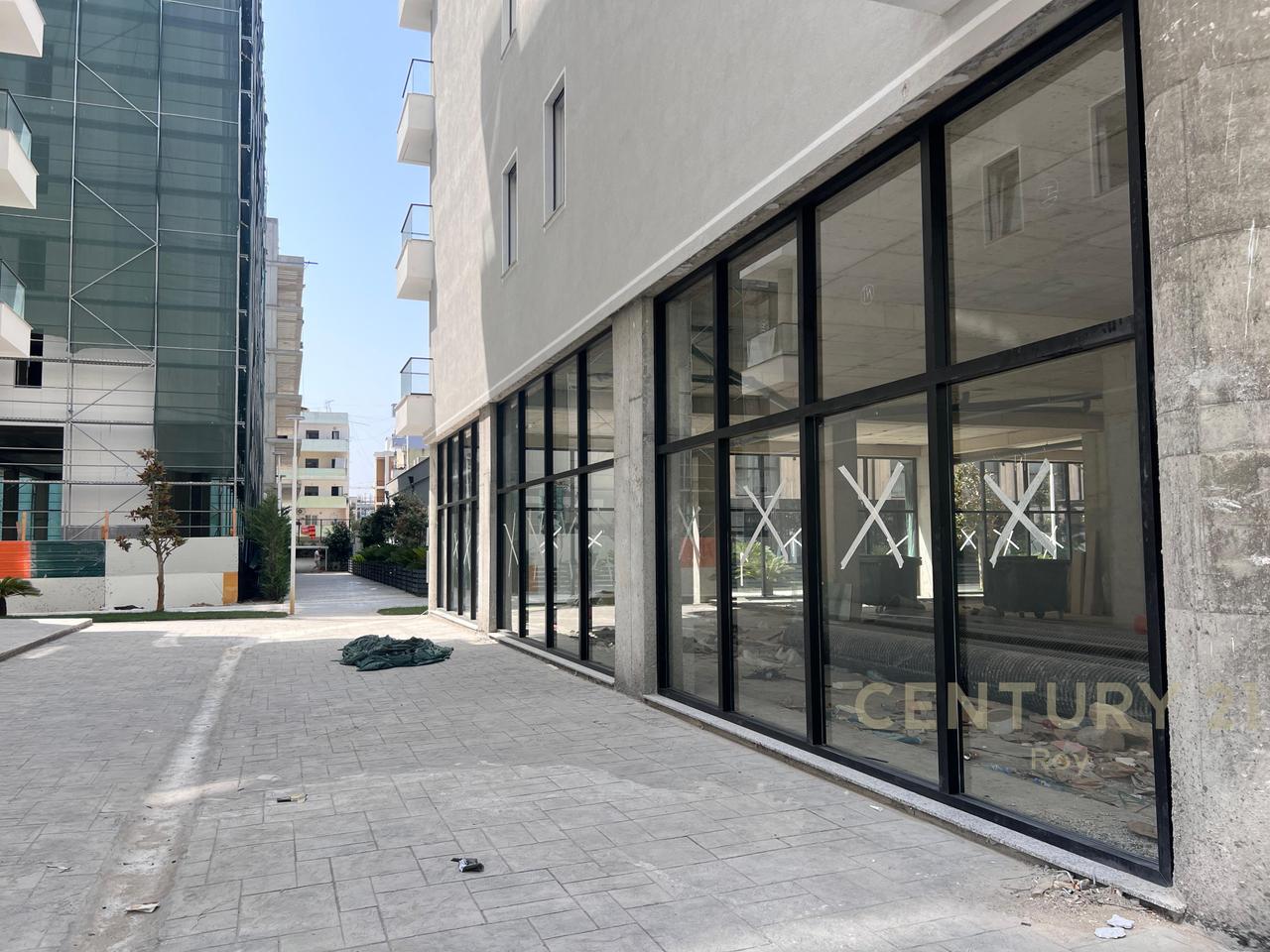 Commercial premises for sale, new construction, Golem!