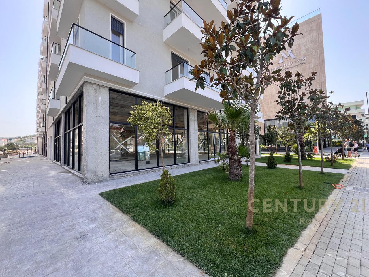Commercial premises for sale, new construction, Golem!