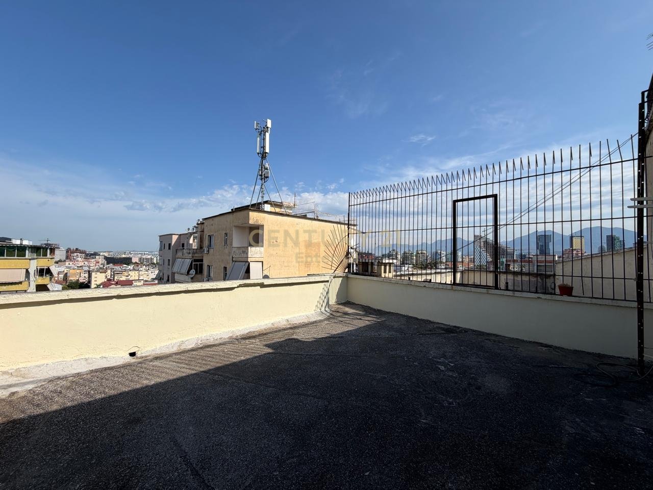 Duplex for Sale – Paris Municipality