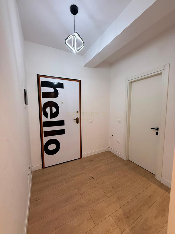 OFFICE SPACE FOR RENT AT THE TRAIN STATION!