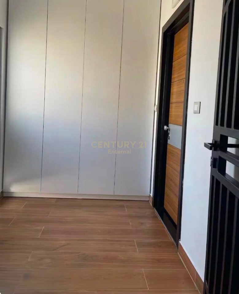 Ish Blloku - Penthouse di Lusso in Affitto 100m2 + 130m2 Veranda