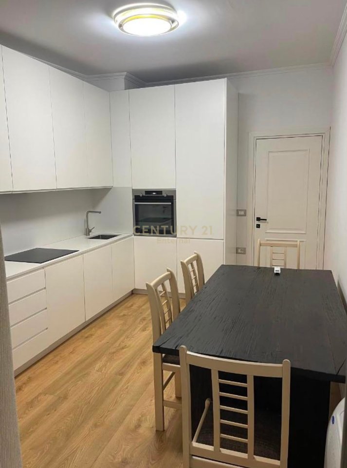 Ish Blloku - Penthouse di Lusso in Affitto 100m2 + 130m2 Veranda