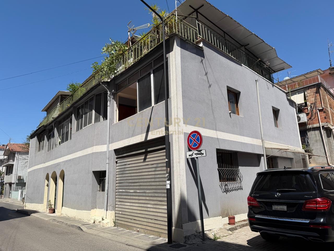 Edificio in Vendita – Bllok, Tirana