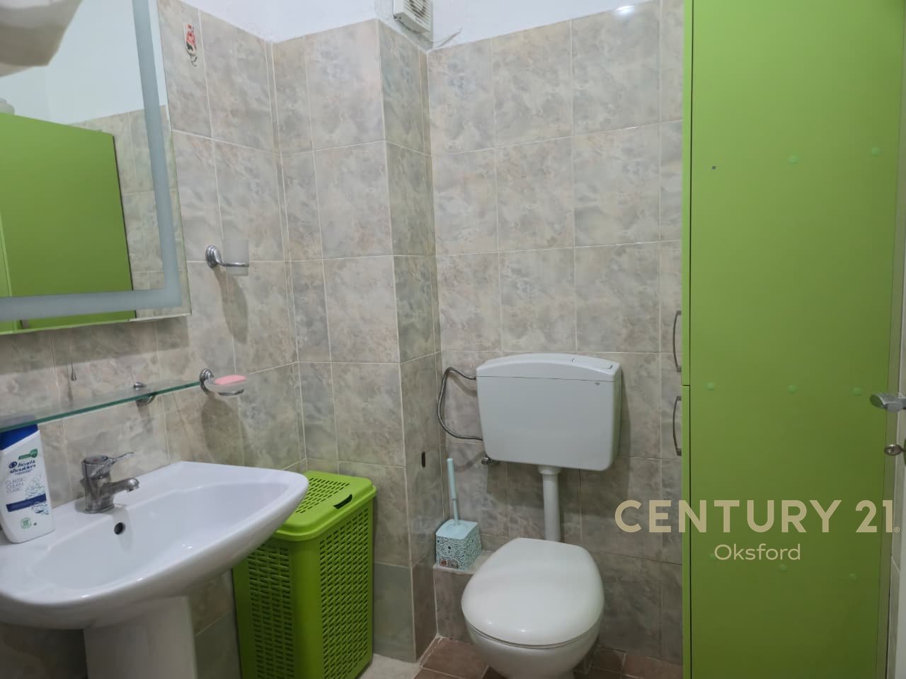 APARTAMENT 1+1 ME QIRA TEK ISH FUSHA E AVIACIONIT
