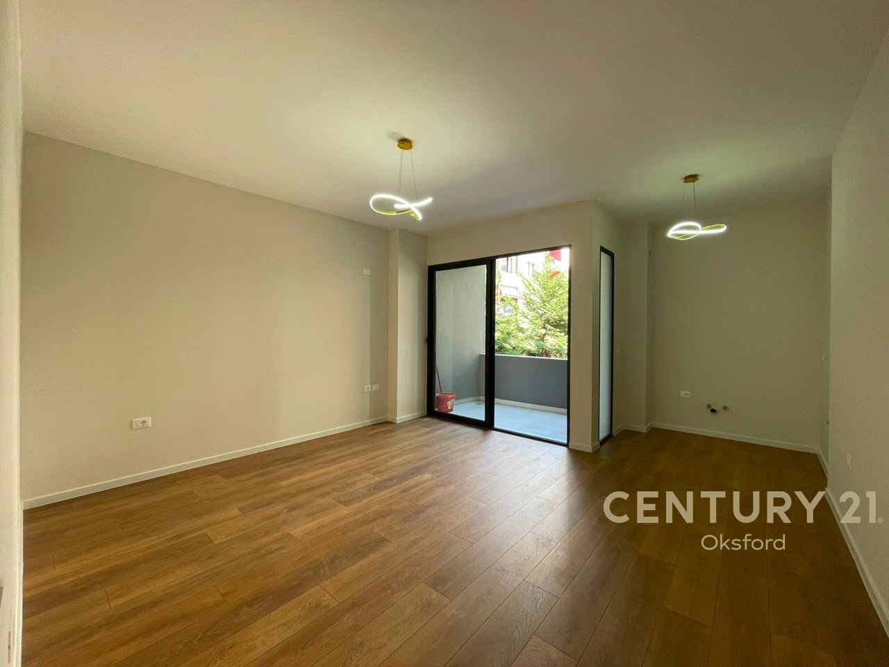 ASTIR PRANE 2 PALMAT , SHITET APARTAMENT 1+1