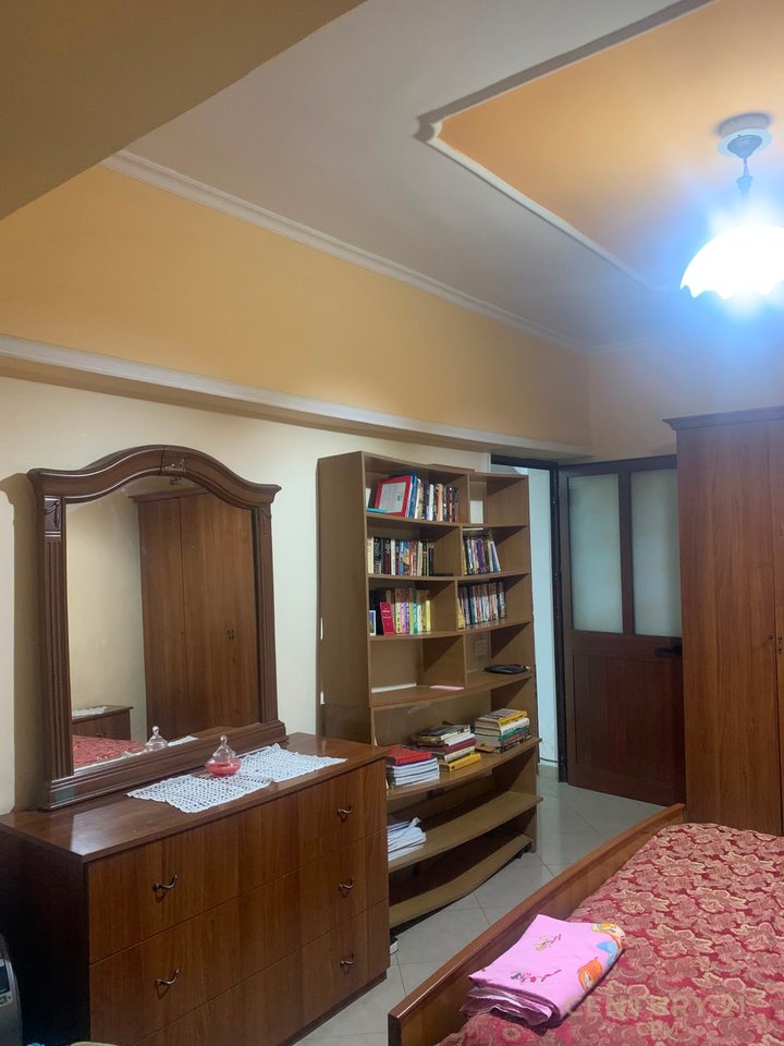 Apartament 2+1 Me Qira tek Xhamia e Tabakeve