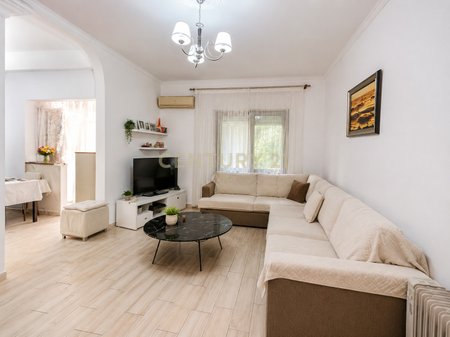 Shitet Apartament 1+1 Ne Durres !!!