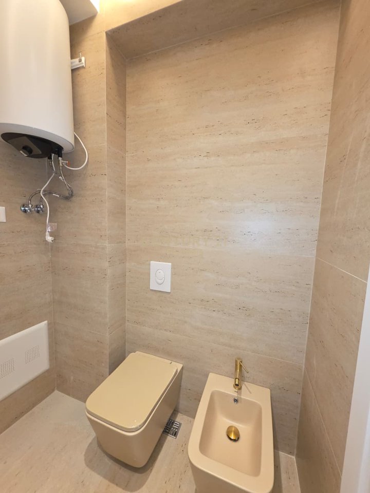 Apartament 1+1 Me Qira në Sheshi Willson