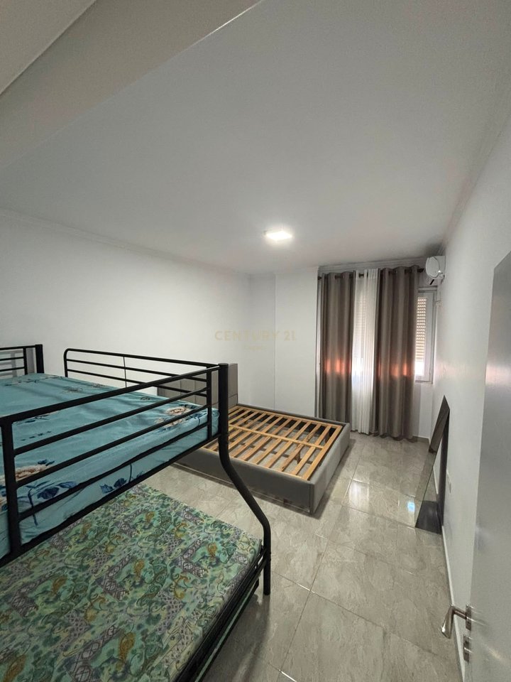 🏡 Apartament 1+1 + Verandë me Qira ne Fresk