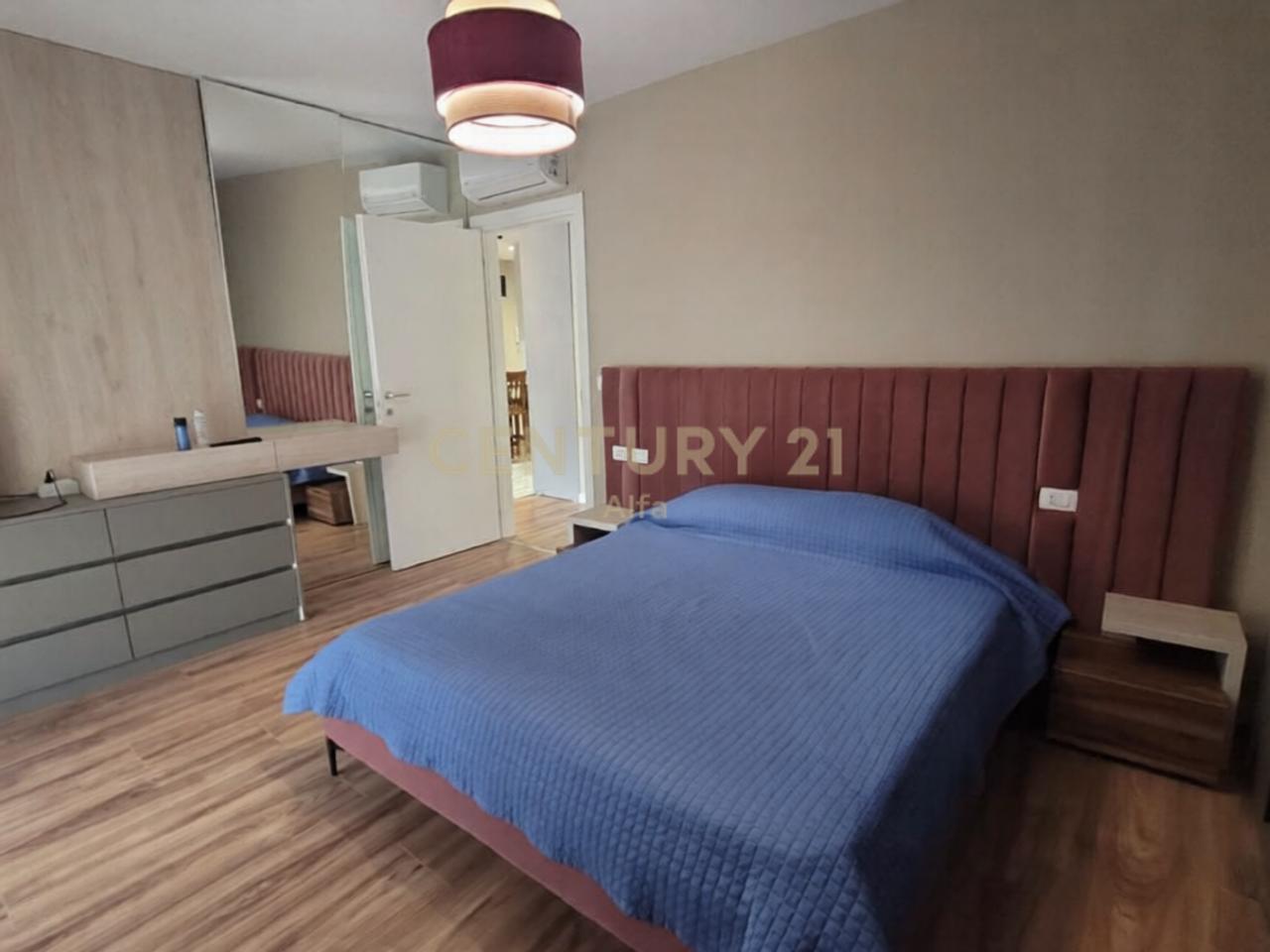 Apartment 2+1+2 for rent at the Fiori di Bosco complex.