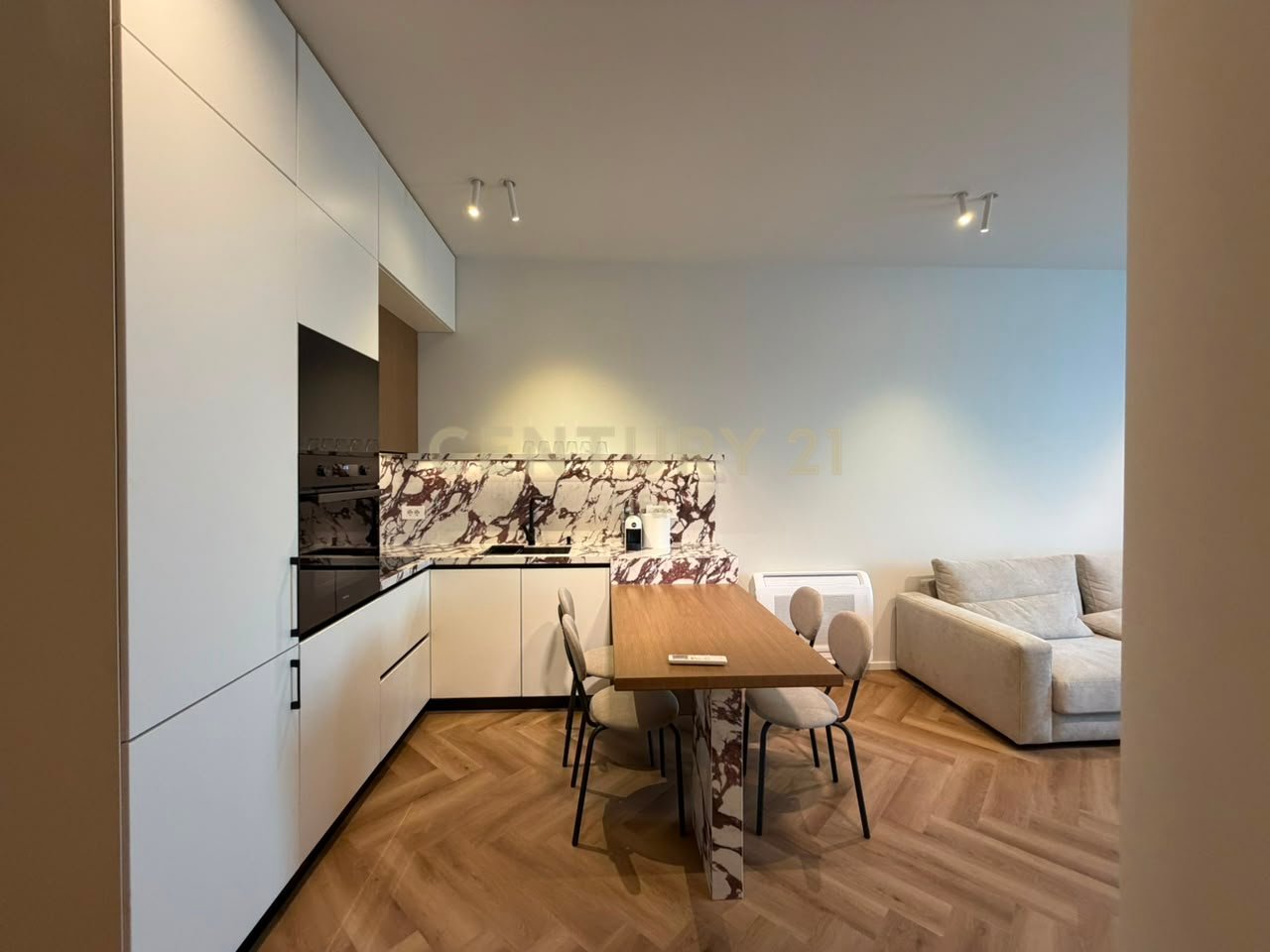 In affitto Appartamento Premium 1+1 presso Eagle Residence – 800€/Mese