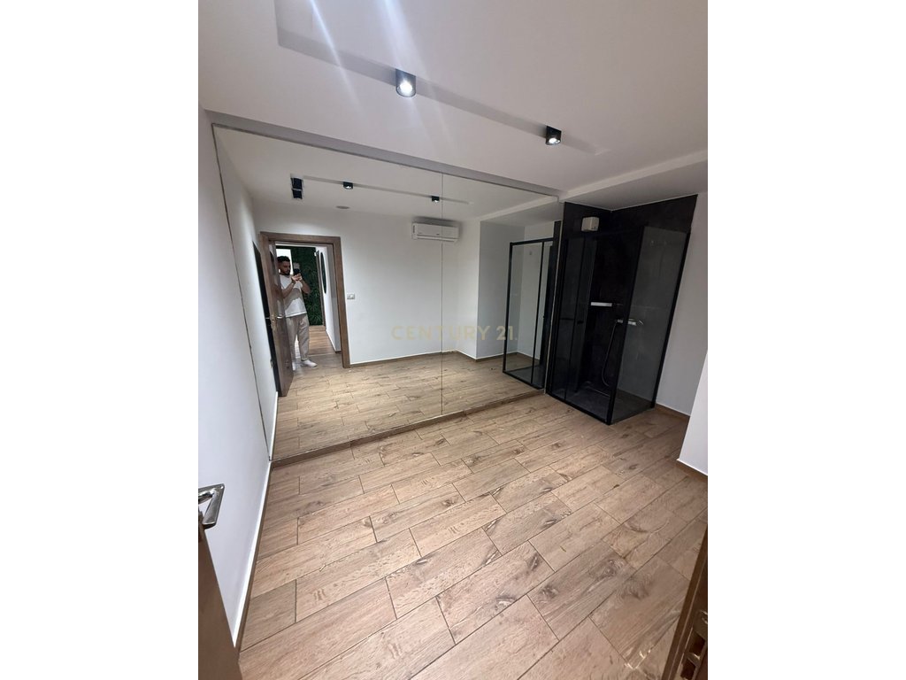 Hapësirë multifunksionale 4+3 për shitje në Tirana e re, 99 m² (5)