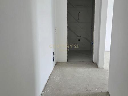 Apartment 2+1+2 for sale near Klan + parking space included