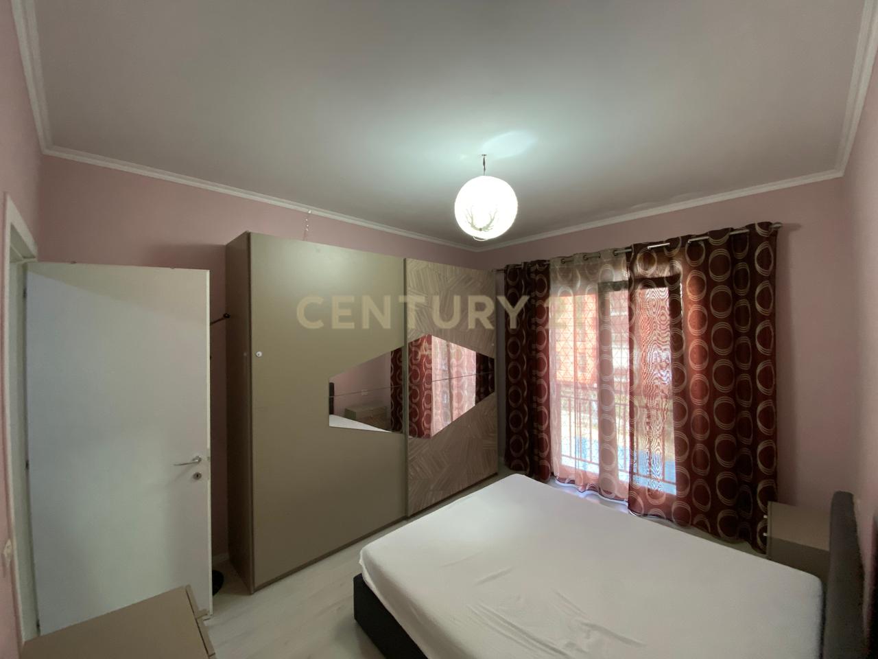 Apartment 1+1 + parking space for rent in Green City, New Ring Road !!