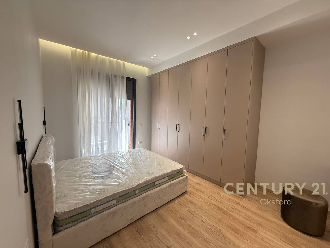 Apartament per qira 2+1+2 i mobiluar, tek Kompleksi "Deliorgji"!