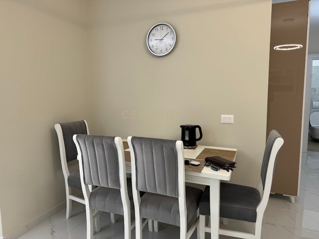 FOR RENT APARTMENT 1+1+ PARKING SPACE NEAR THE PROSECUTOR'S OFFICE