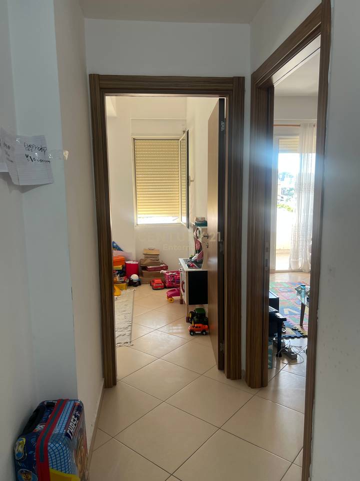 Appartamento 2+1 in vendita a Golden Park