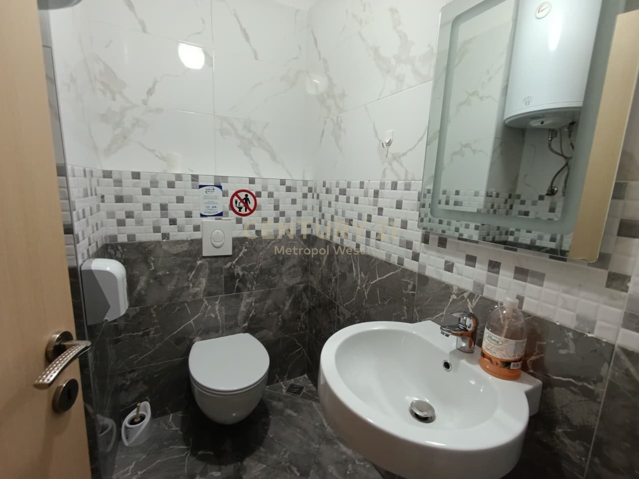 2+1+2 APARTMENT FOR RENT NEAR 21 DHJETORI!